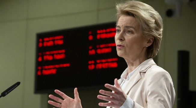 Coronavirus, le priorità di Ursula Von Der Leyen: c'è il Covid-19, l'Europa dà soldi a Greta Thunberg