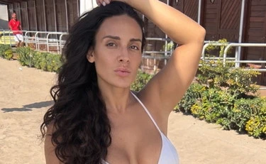 Francesca Manzini: "Ho perso 20 kg". La foto in bikini scatena il delirio