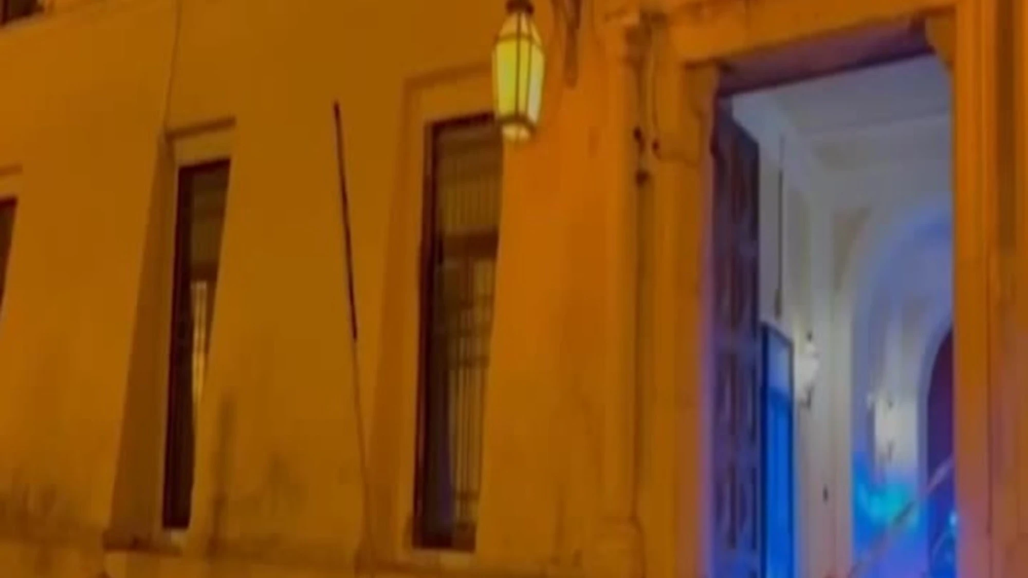 Caserta, blitz anticamorra della polizia: 17 arresti