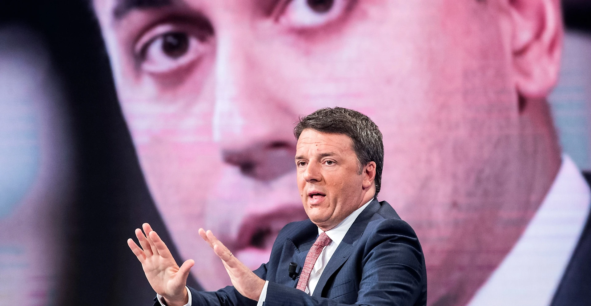 Manovra, fallisce il vertice notturno di governo: il patto Renzi-Di Maio che fa scricchiolare la maggioranza