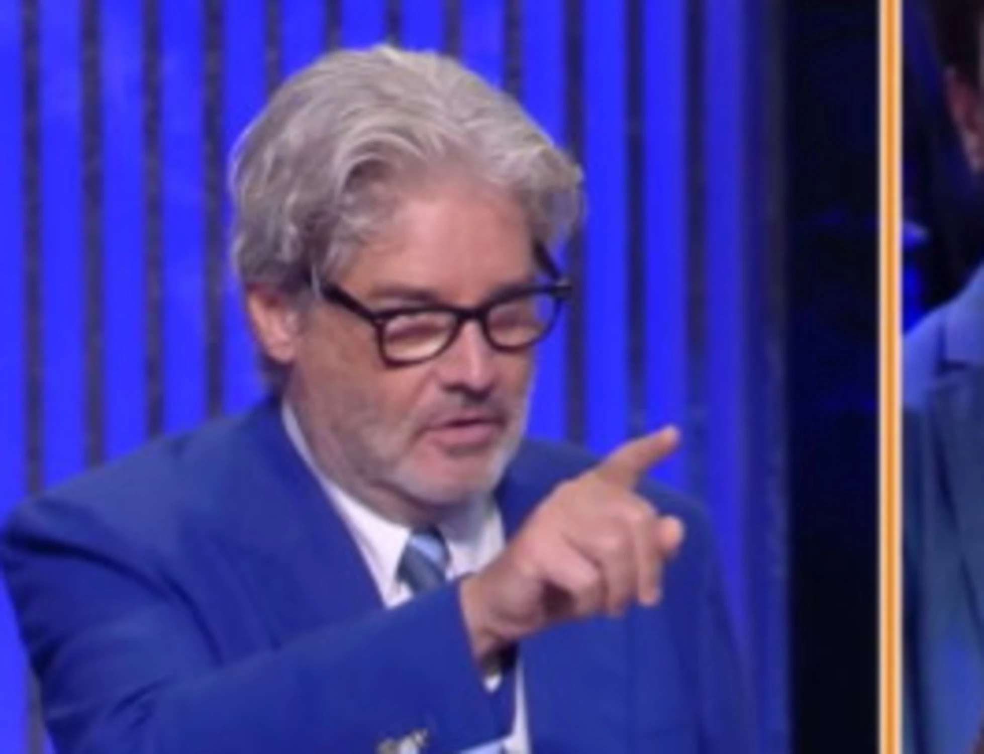 Paolo Del Debbio ferma la De Micheli: "Non si permetta più", tutti di sasso