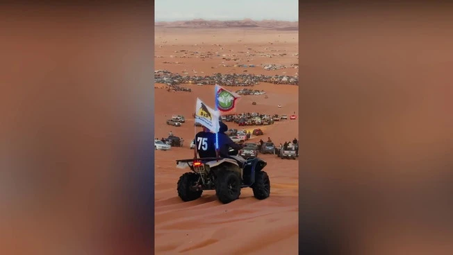 Libia, 50 mila giovani partecipano al rally TT nel deserto