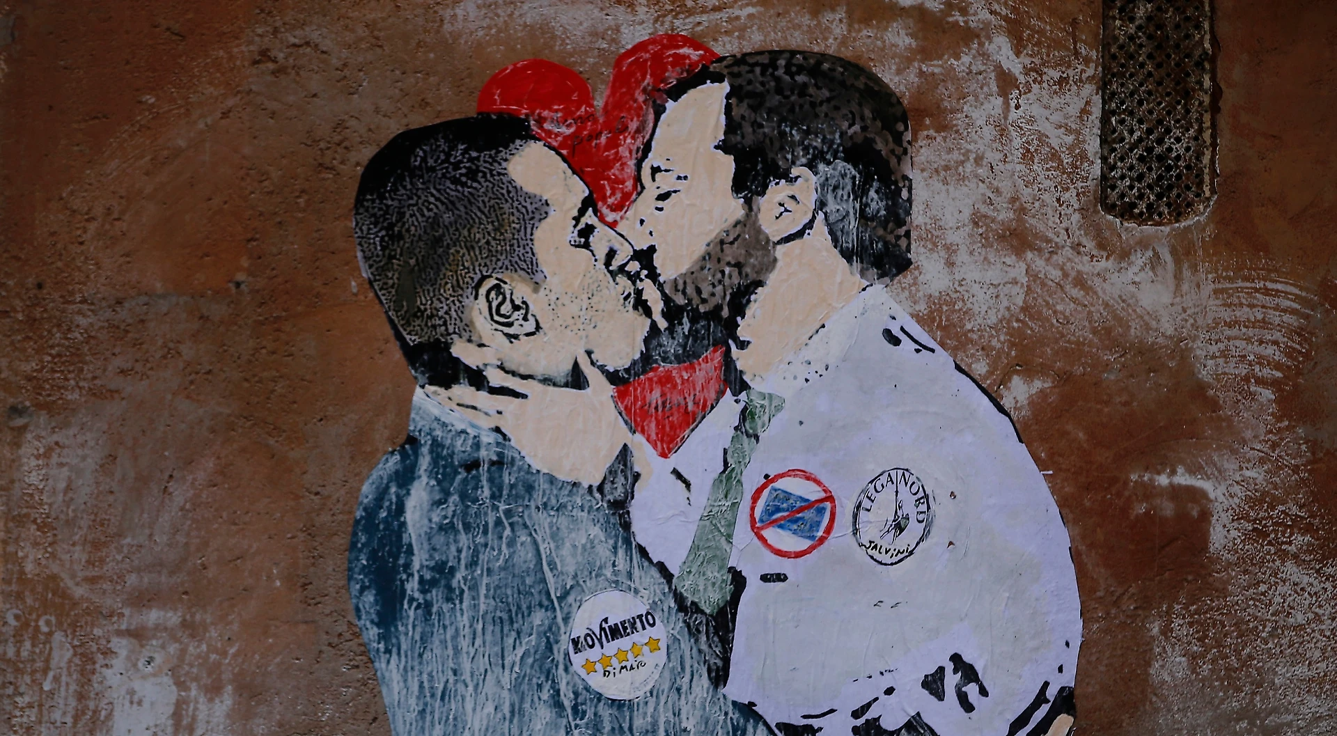 Matteo Salvini e Luigi Di Maio, l'incontro a Montecitorio: chiedono a Sergio Mattarella 24 ore per un governo politico