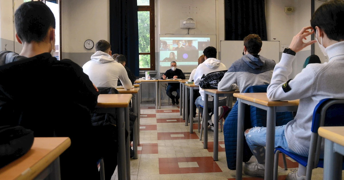 Lombardia, la prima regione d'Italia a introdurre gli psicologi nelle scuole