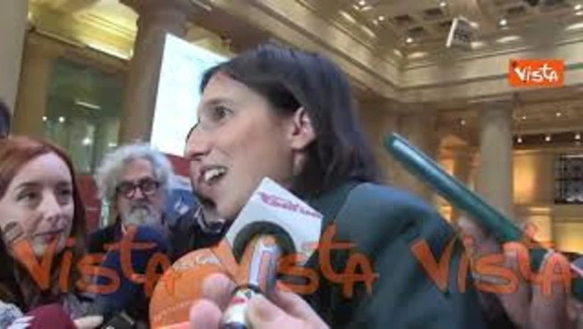 Schlein: "Felici per la vittoria di Mamdani a New York nonostante campagna denigratoria di Trump"