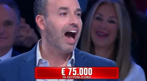 Affari Tuoi, Roberto in lacrime sconvolge lo studio: "Ti giuro, Amadeus...", la sua ultima frase