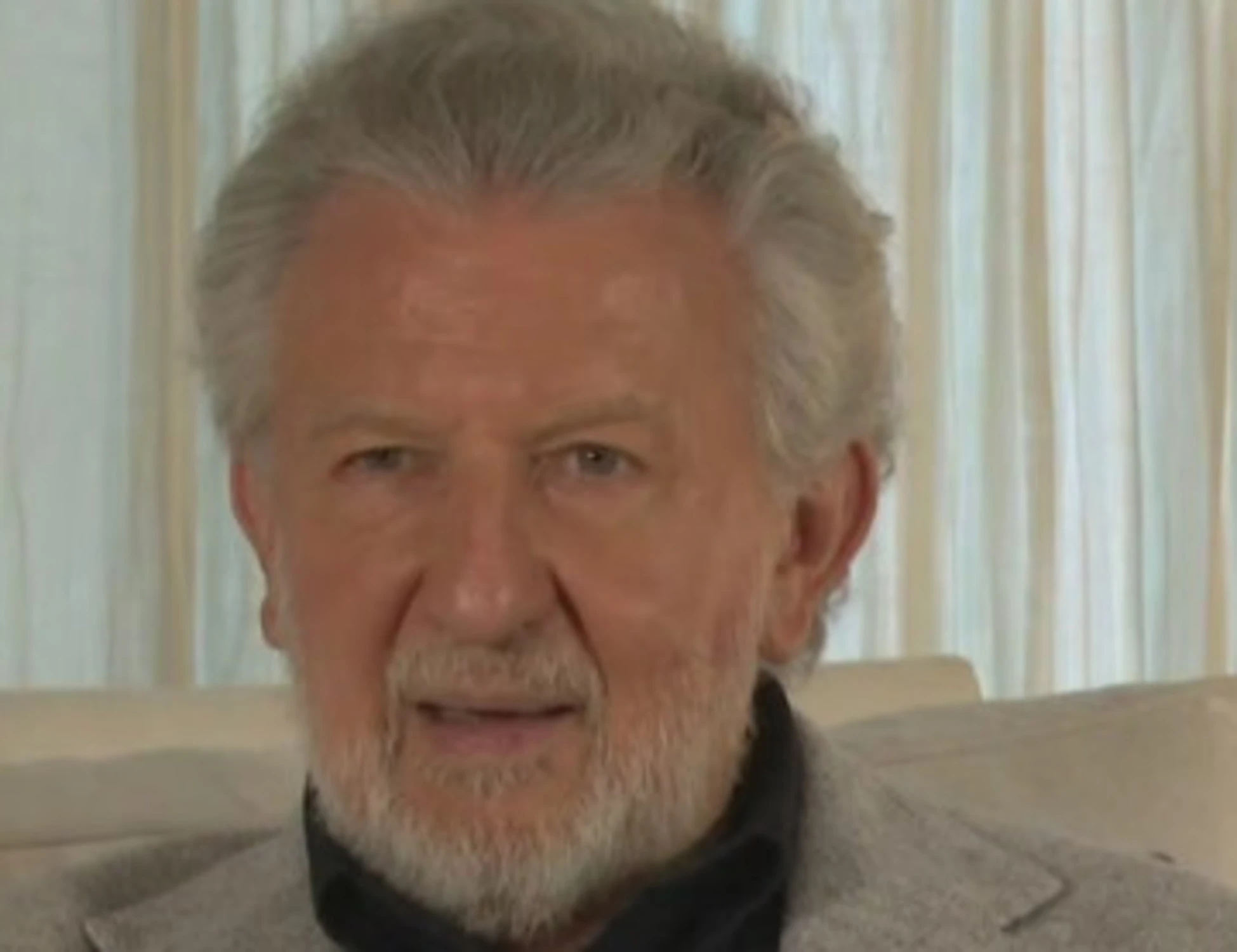 Torino, la sparata di Odifreddi: "Chi ha mandato i violenti"