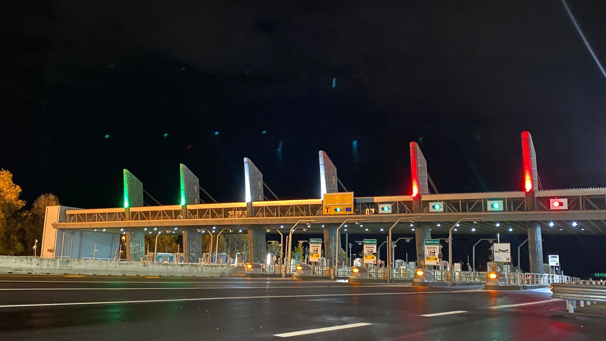 MILANO-CORTINA 2026: ASPI, IL TRICOLORE SUI CASELLI PORTE DI ACCESSO AI GIOCHI