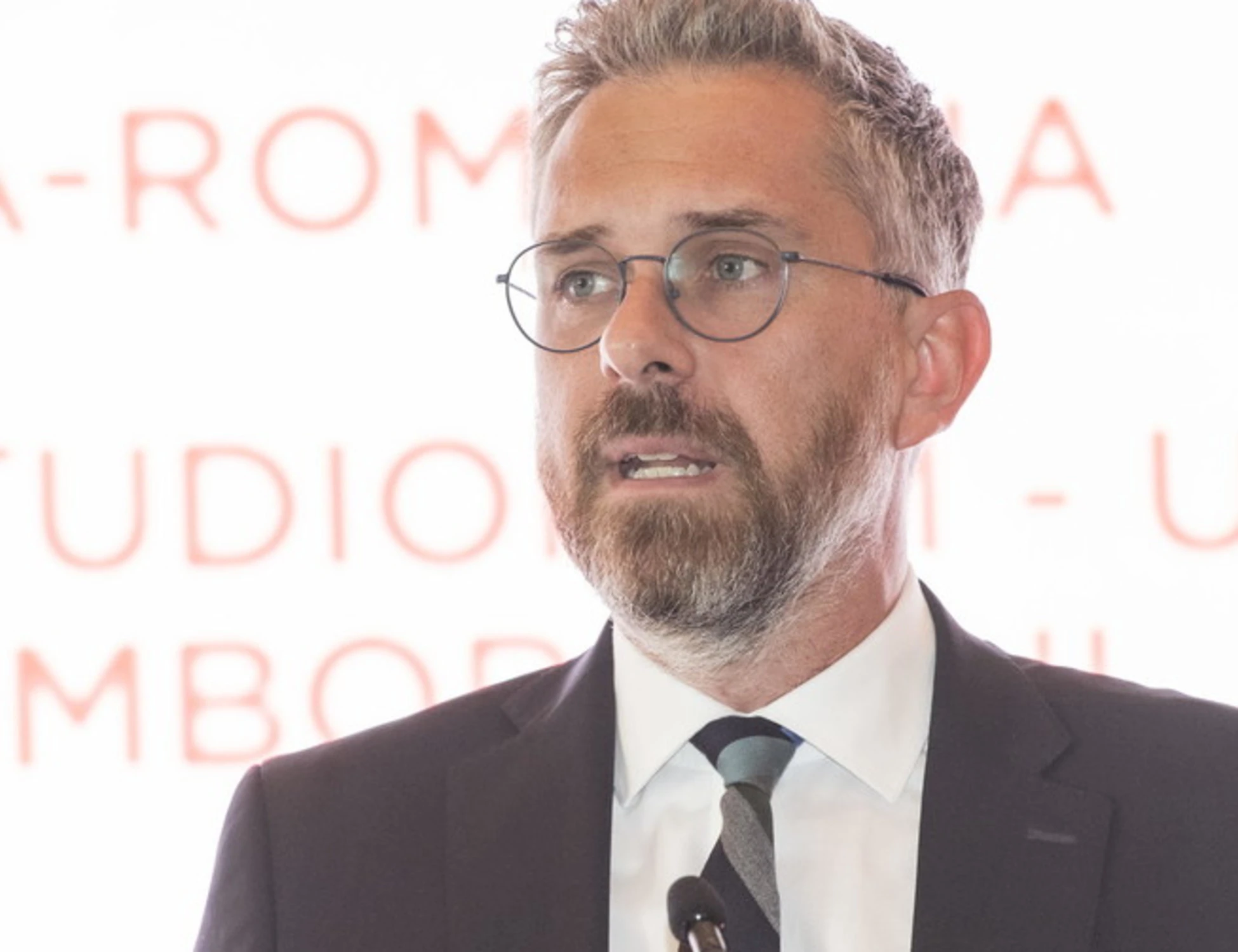 Bologna e le pipe per chi fuma crack: la politica favorisce ciò che è illegale