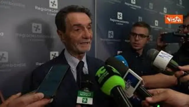 Leggi l'articolo: Fontana (Lombardia) a premiazione eccellenze lombarde nel calcio: Emergiamo a tutti i livelli