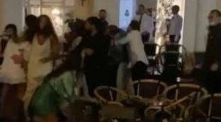 Capri, rissa al Grand Hotel Quisisana. Volano sedie, identificati i violenti: i nomi che imbarazzano Napoli