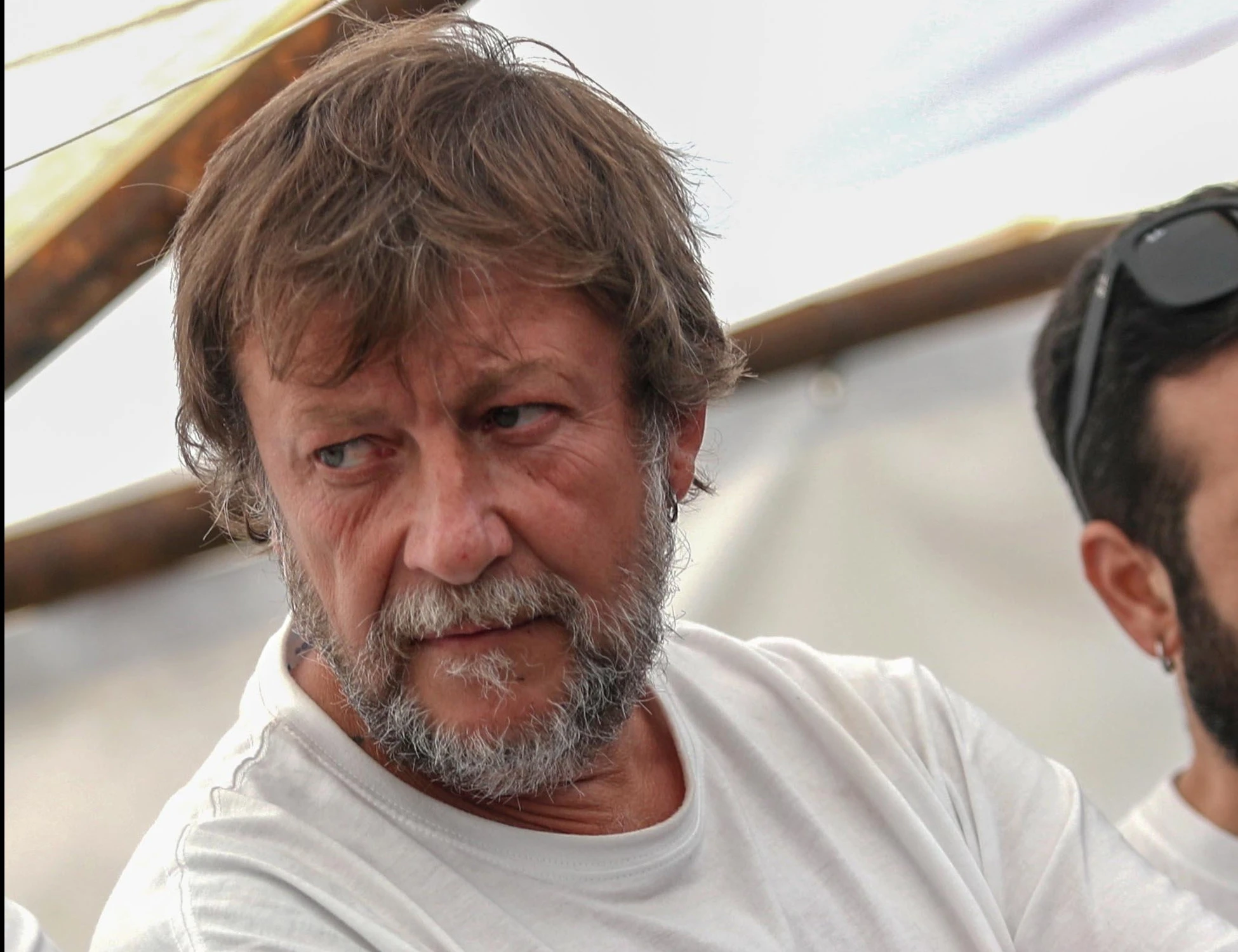 Mare Jonio, Luca Casarini a processo: "Lucrava sui migranti"