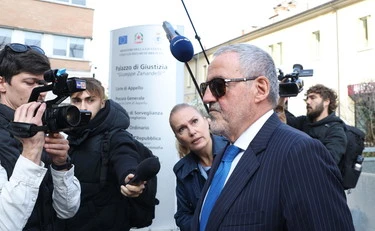 Garlasco, caos in Aula. L'avvocato di Venditti: "Maledetti, il rimorso vi soffocherà"