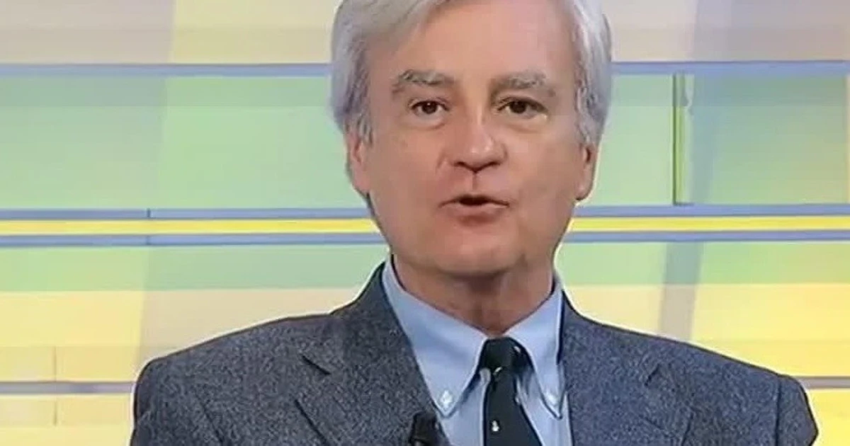 Antonio Maria Rinaldi contro Vincenzo De Luca: "Metti giù il fiasco"