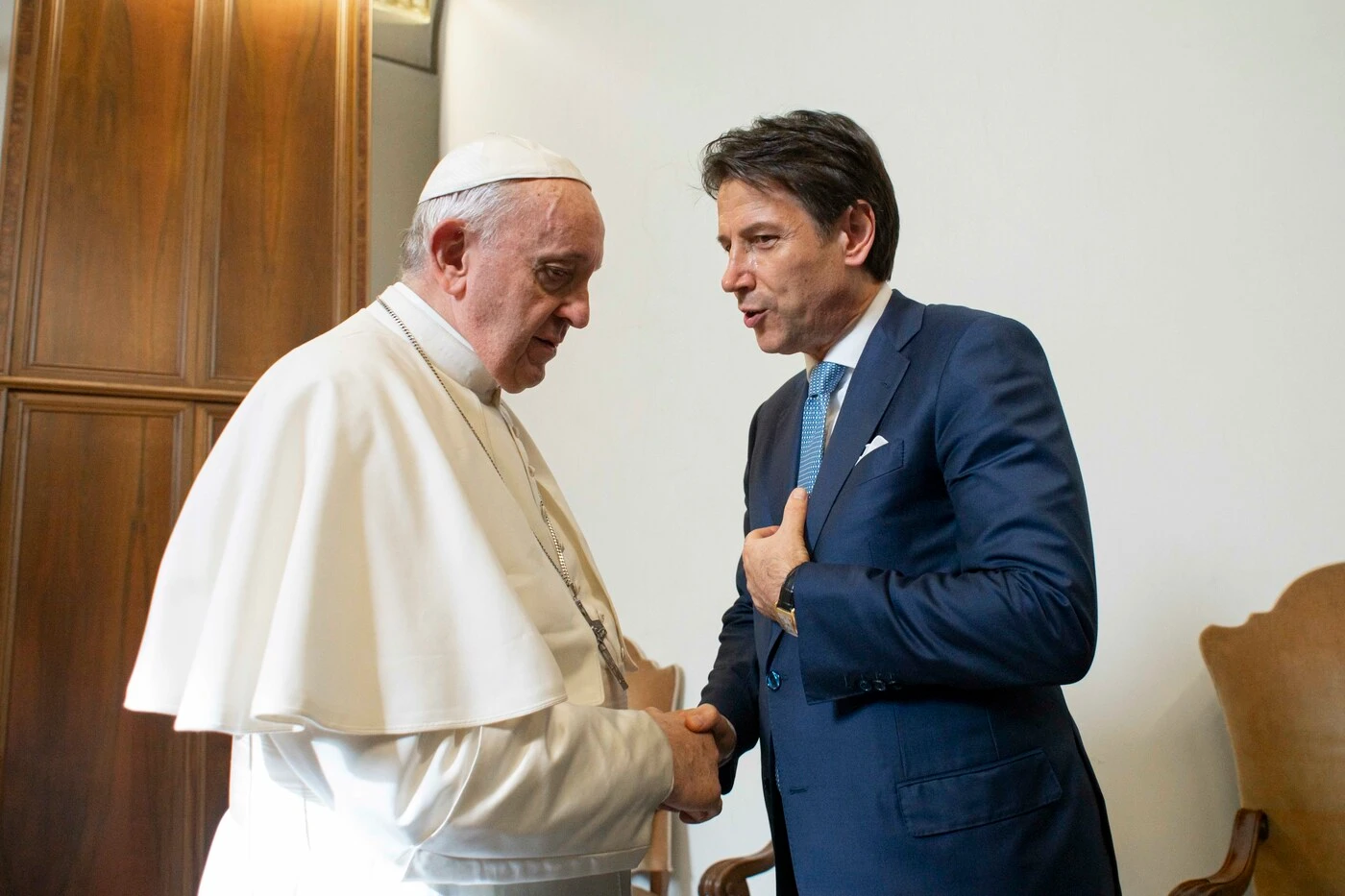 Conte, retroscena horror di Minzolini: "Chi vuole mettere al Viminale". Nome impensabile: siamo rovinati