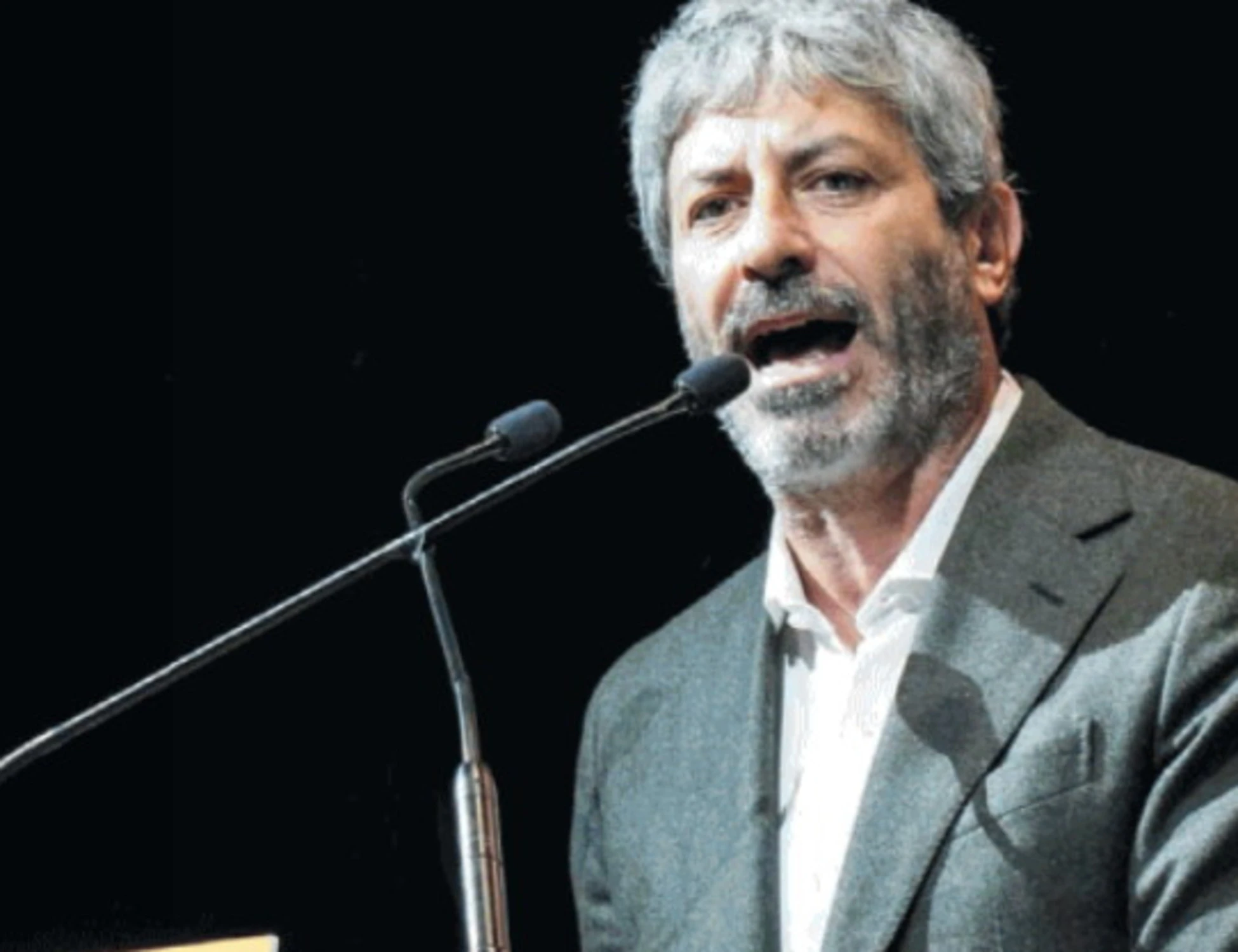 Operazione Cetto La Qualunque, le promesse di Pd e M5s al Sud