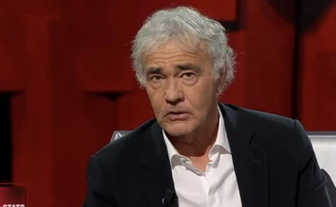 Garlasco, scoop di Giletti all'ultima puntata: su che sms mette le mani