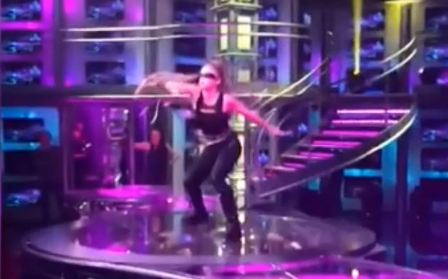 Striscia la Notizia, "ecco le veline come non le avete mai viste": il video da batticuore di Shaila e Mikaela