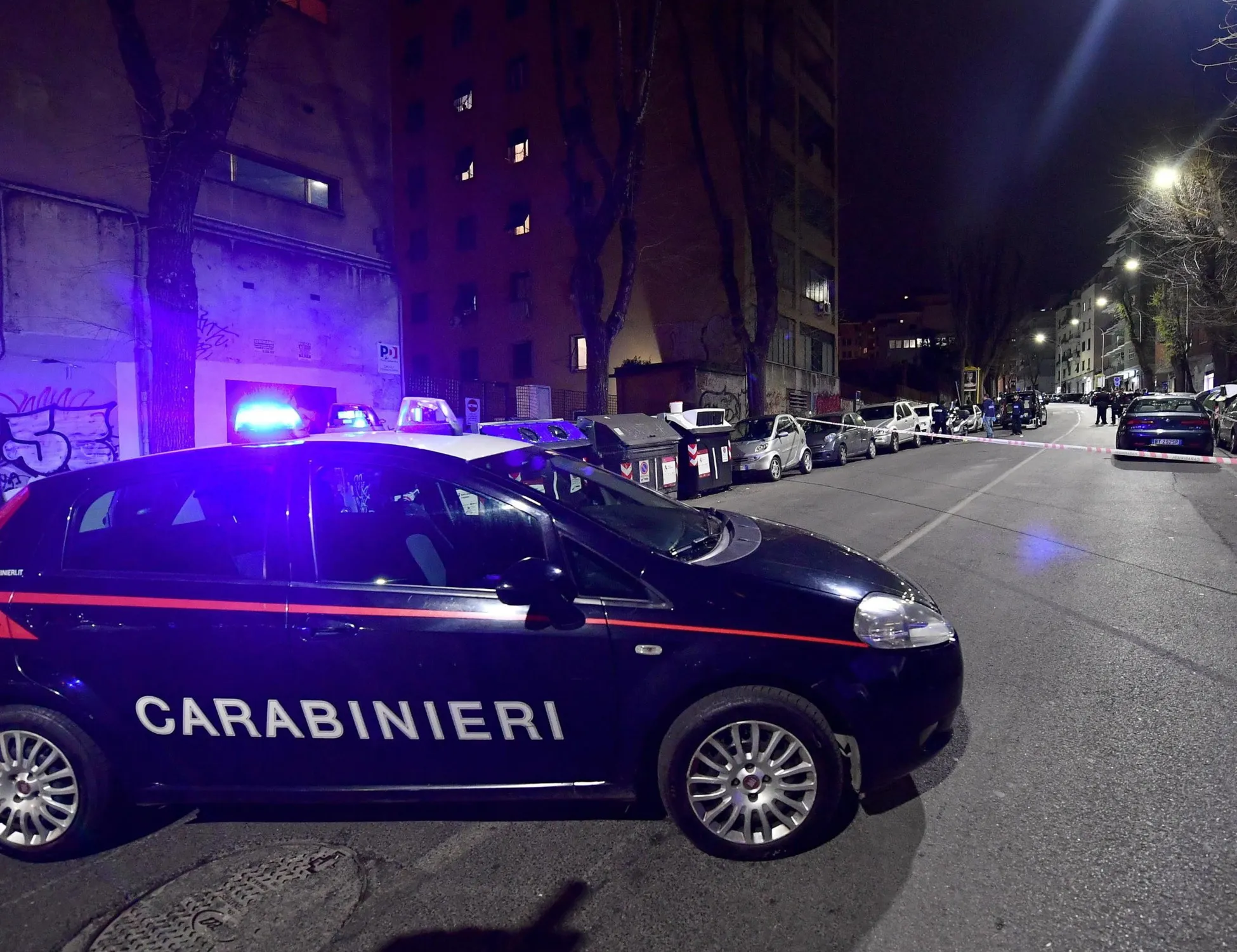 Leggi l'articolo: Non si ferma all'alt, parte l'inseguimento: come lo fermano dopo la folle corsa