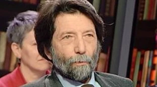 Massimo Cacciari avverte il governo: "Drammatico, cosa dicono gli indici"
