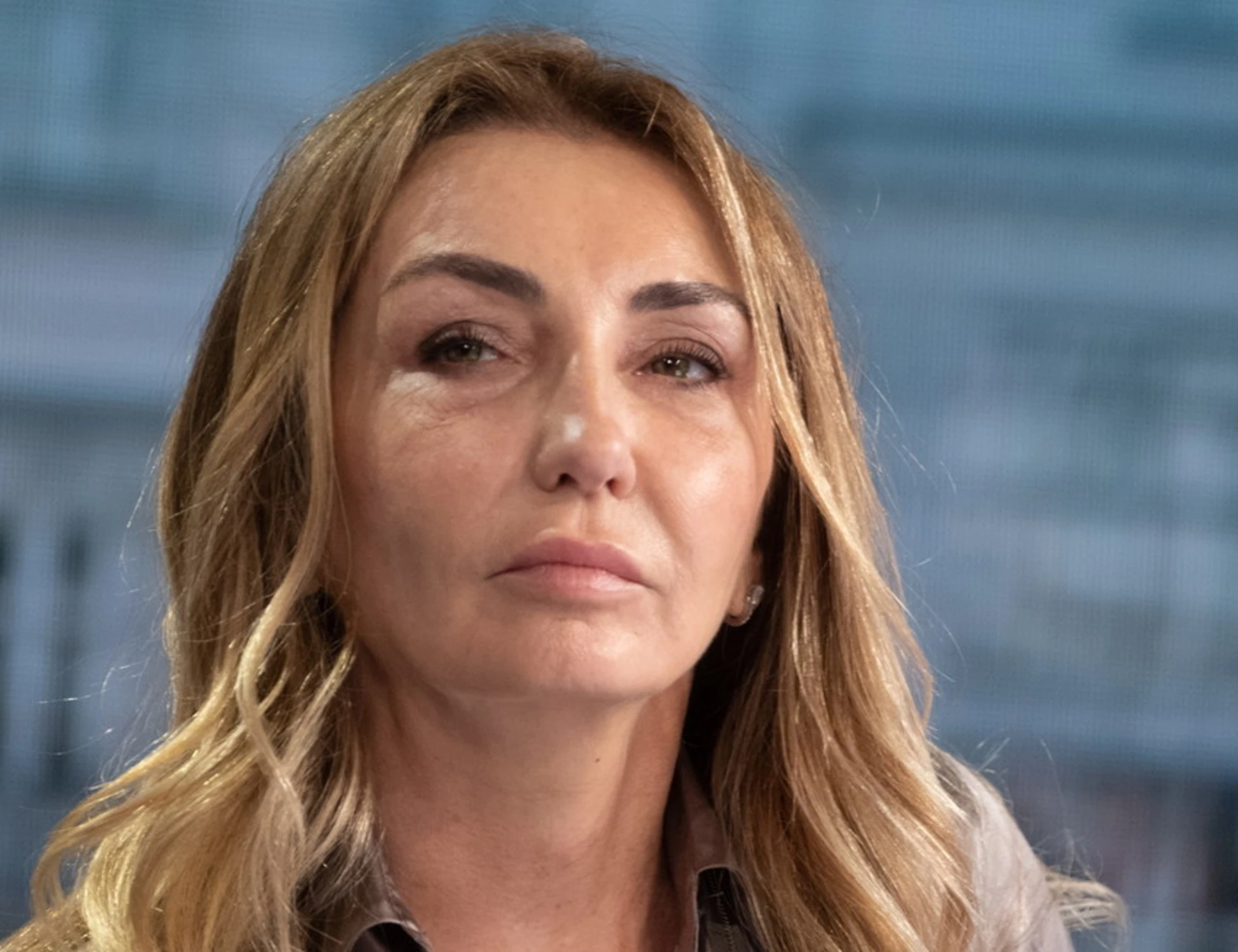 Sondaggio-Ghisleri, tetto per gli stranieri nelle scuole e divieto del burqa: i numeri che smontano la sinistra