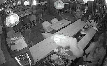 Crans-Montana, "mandateci anche le vostre di fatture": l'ultimo insulto della Svizzera all'Italia