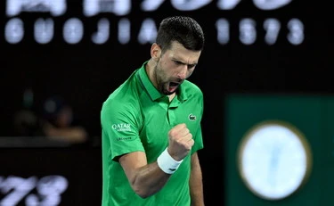 Crollo Djokovic: padre tempo stende anche i re