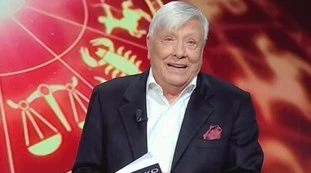 Branko, l'oroscopo di oggi domenica 21 luglio