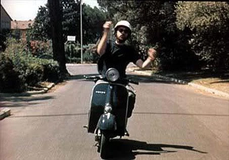 Nanni travolto a bordo dalla Vespa di caro Diario