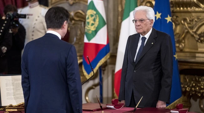 Pietro Senaldi, Conte e il bis di Mattarella al Quirinale: "Il premier promette, ma non ha un esercito dietro di lui"