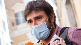 Alessandro Di Battista, "Di Maio ha sempre mentito": un retroscena impensabile