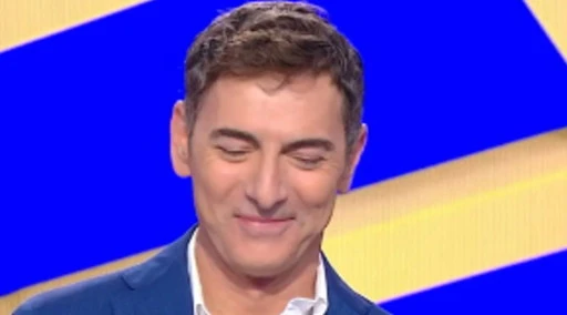 Reazione a Catena, domanda da censura: "C'è chi lo infila e chi..."