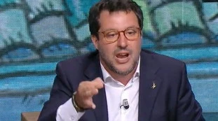 Matteo Salvini sull'imbrattamento della statua di Montanelli: "Cretinismo radical chic, servono taser"