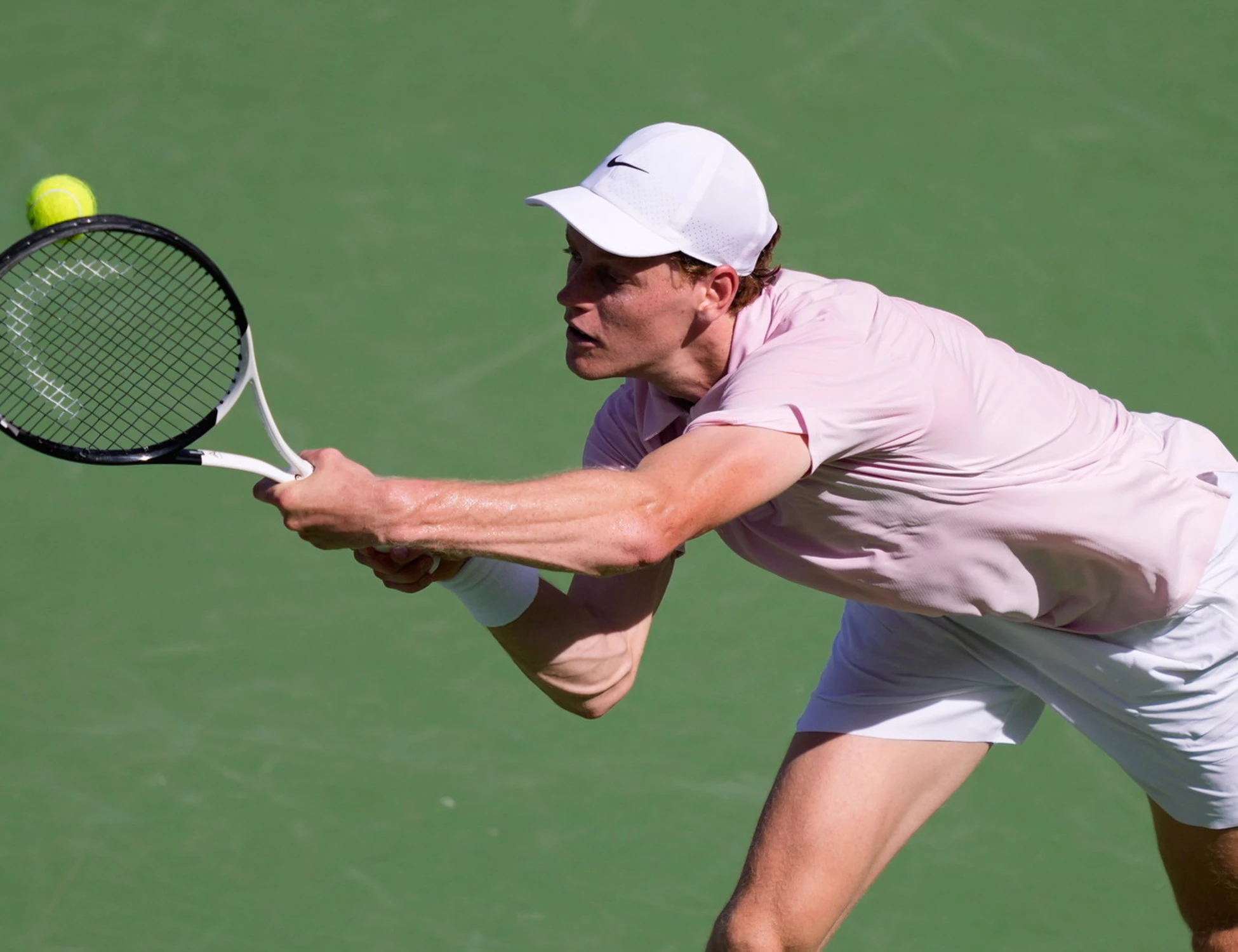 Sinner demolisce Dzumhur in due set, buona la prima a Miami