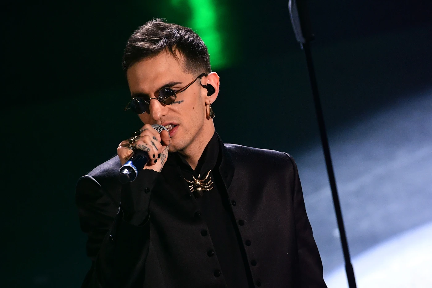 Sanremo 2019, Matteo Salvini massacra Achille Lauro: "Penoso, pietoso, schifo"