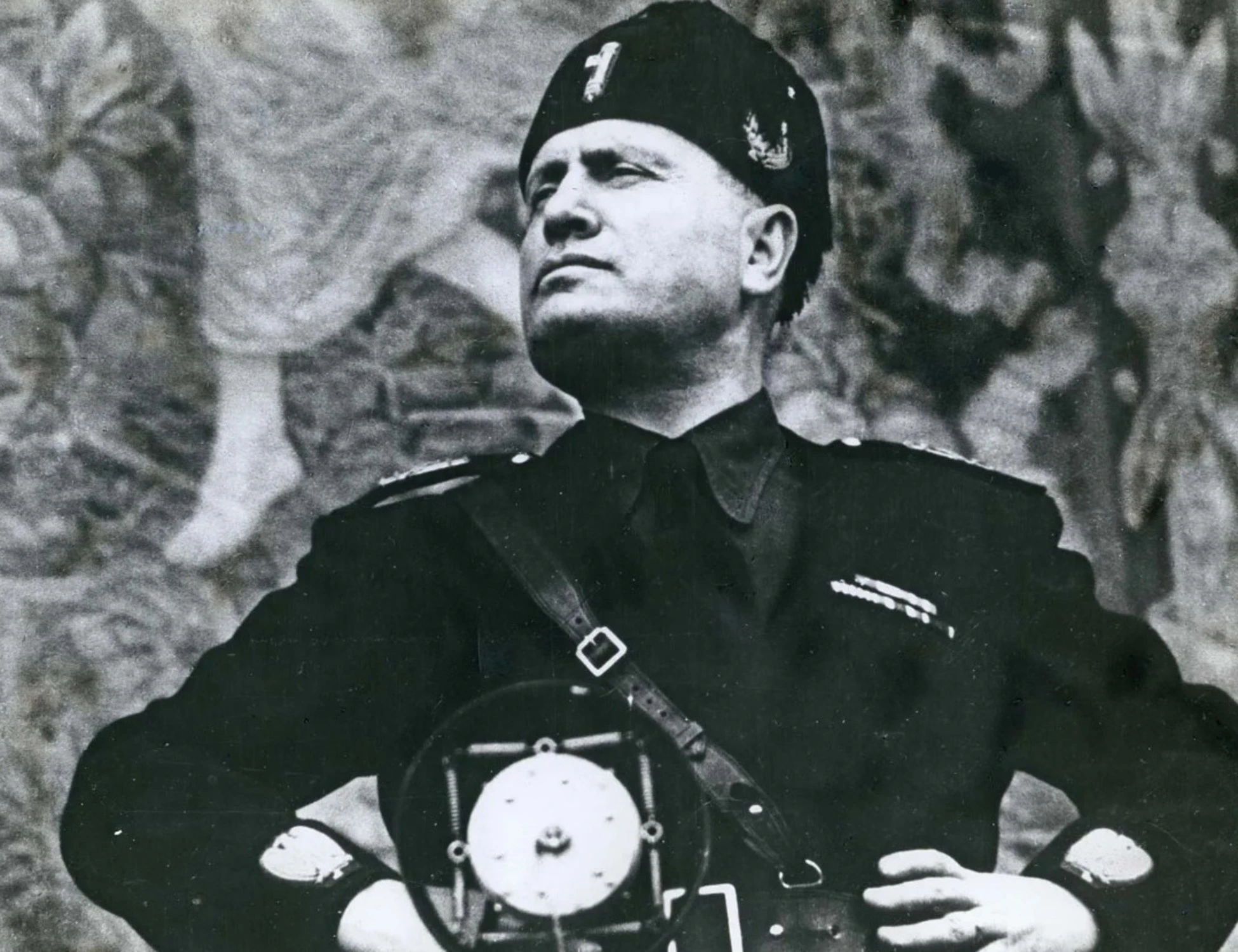 Benito Mussolini, quando trafugarono la salma