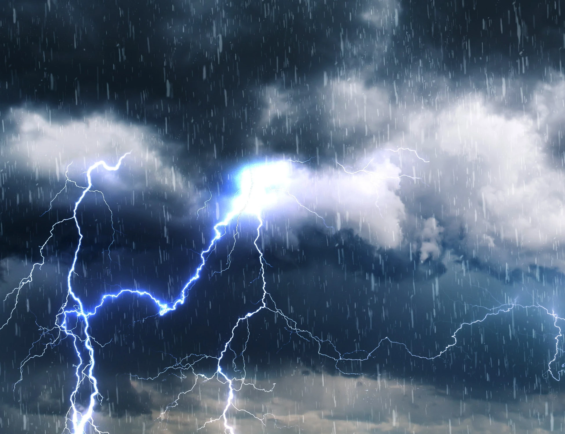 Meteo-Giuliacci, "nuclei temporaleschi" e settimana da incubo: le regioni a rischio