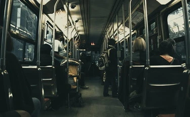 Ascoli Piceno, molesta i passeggeri di un bus: arrestato 40enne marocchino