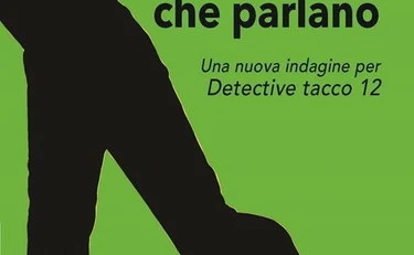 Torna la detective con tacco 12 che dialoga col crocifisso