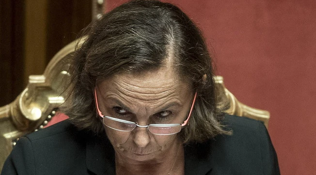 Gregoretti, il gup parla di "continuità" tra Matteo Salvini e Luciana Lamorgese: per Conte si mette male
