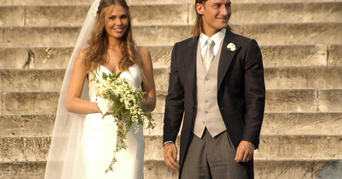 Ilary Blasi e Francesco Totti," brutta storia tra clan": l'indiscrezione-choc sulla separazione