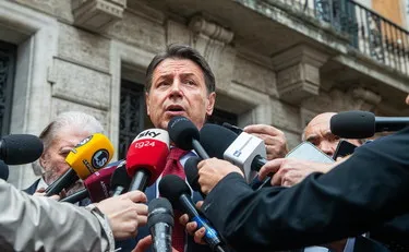 FdI inchioda Giuseppe Conte, la dritta ai pm: "Provate a indagare..."