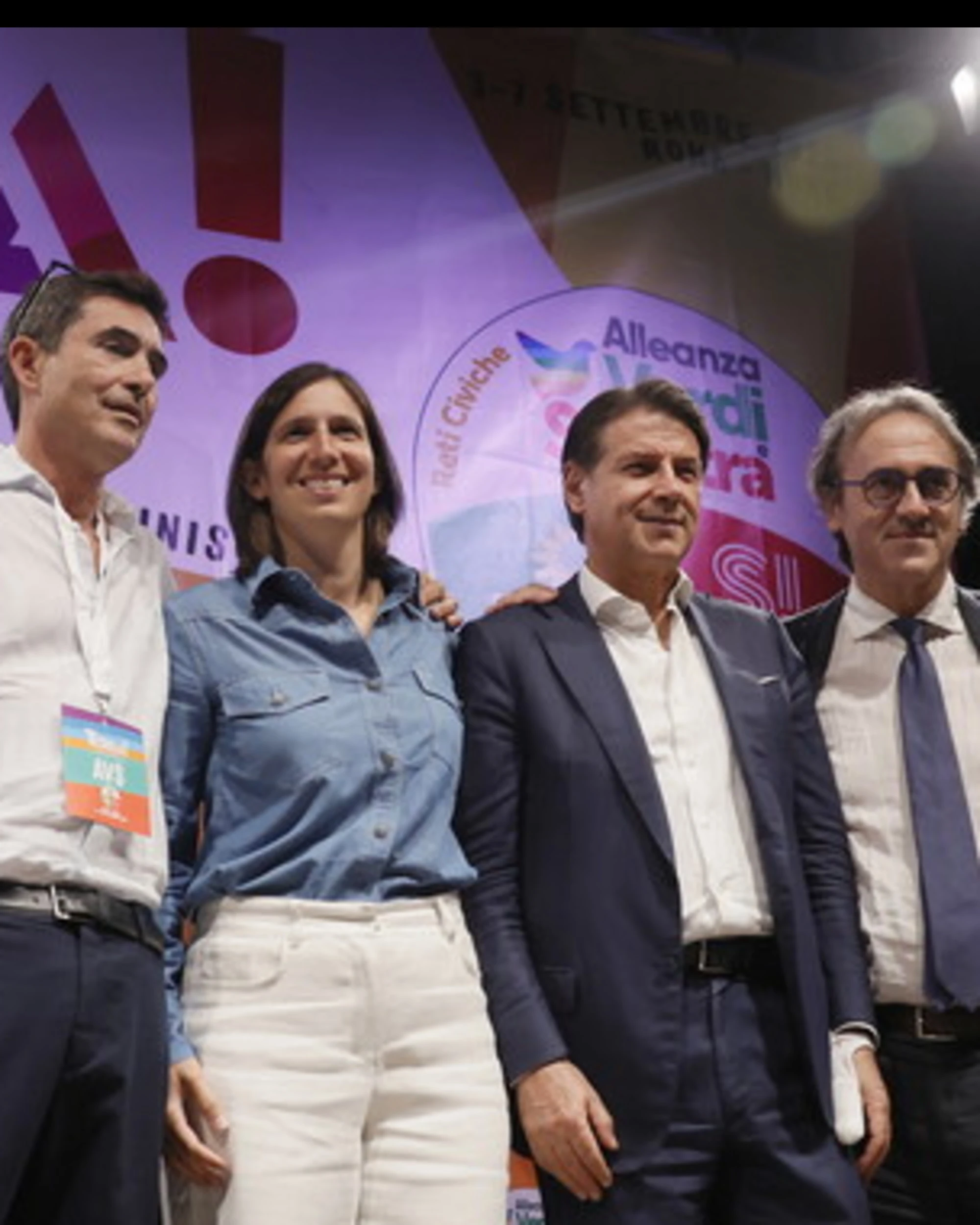 Questi qua votano No, noi corriamo a votare Sì