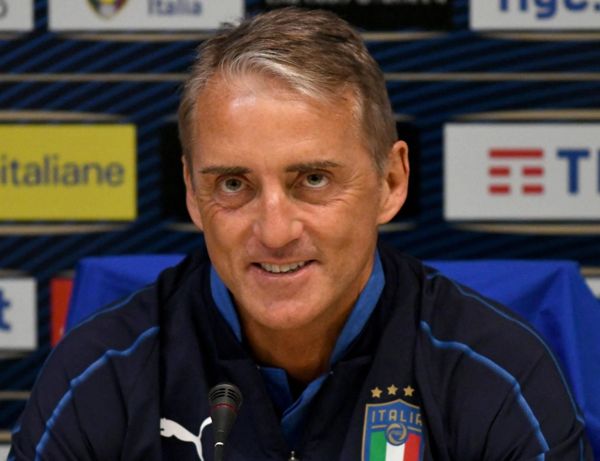 Nazionale, l'annuncio di Giovanni Malagò: "Roberto Mancini è il nuovo ct"