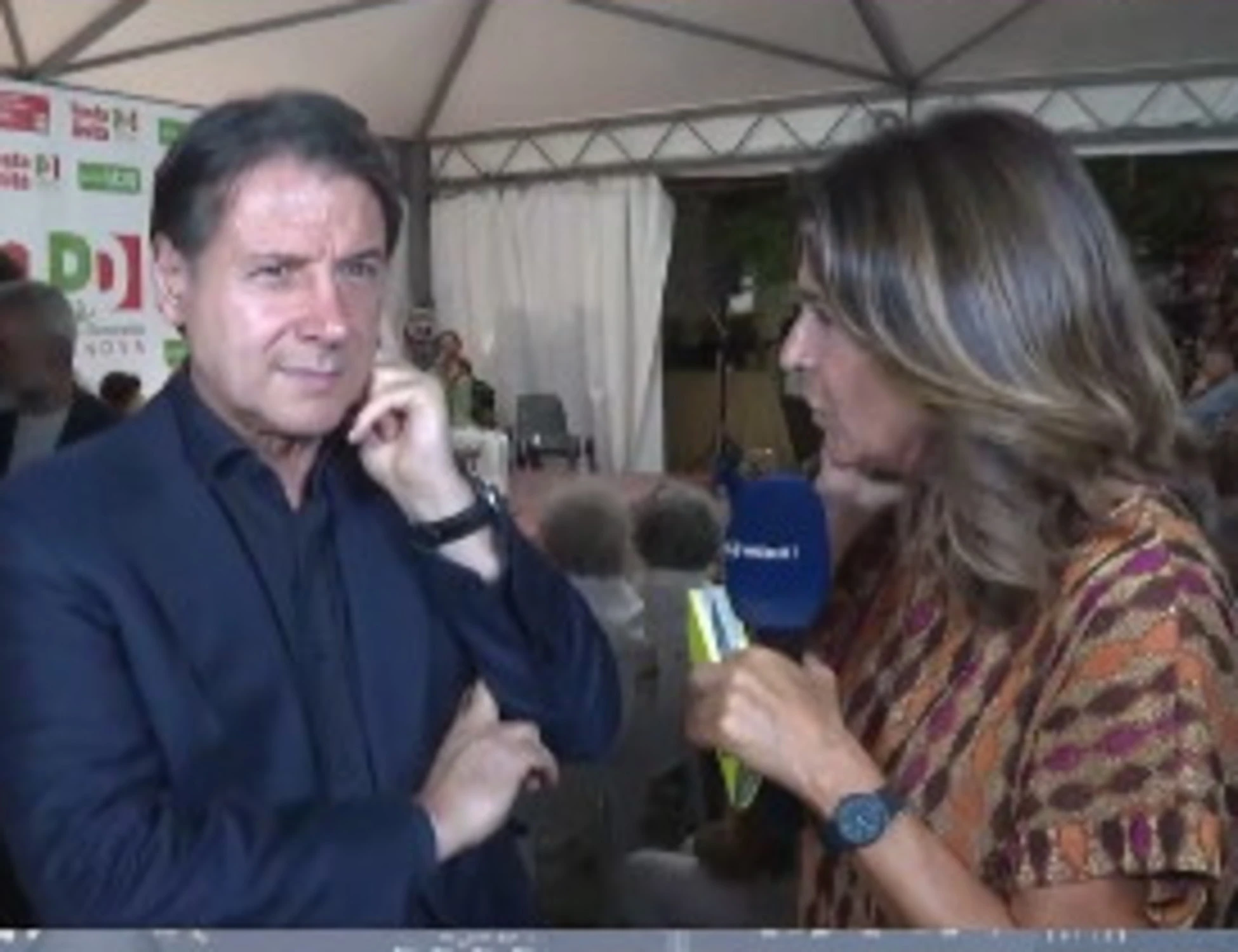 4 di Sera, Meloni da record: Conte rosica. In studio lo zittiscono: "Invidia e gelosia"