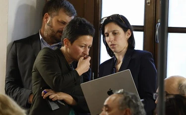 Pd, Marta Bonafoni: "Cinque punti in più in Calabria", il delirio del braccio destro di Elly