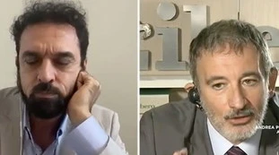 L'aria che tira, Pietro Senaldi contro il M5s Giarrusso: "Questi sono dati, lei parla a caso". Il grillino sbrocca: che figuraccia
