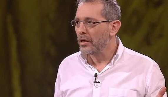 Corrado Formigli contro i colleghi che ospitano Matteo Salvini: "Fate domande vere non stendete tappeti rossi"