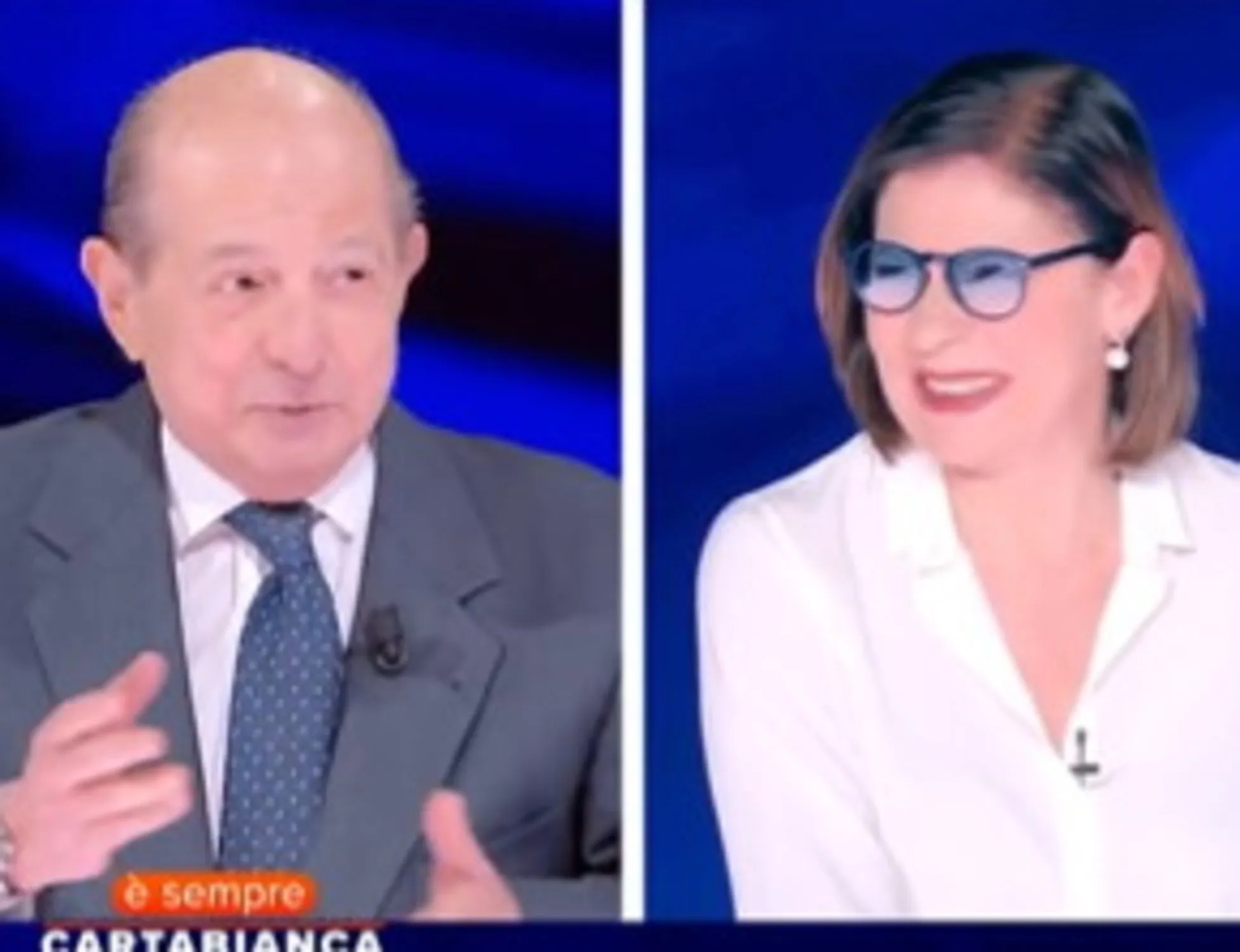 "Era con sua mamma...": Pucci, Magalli caccia l'odio rosso