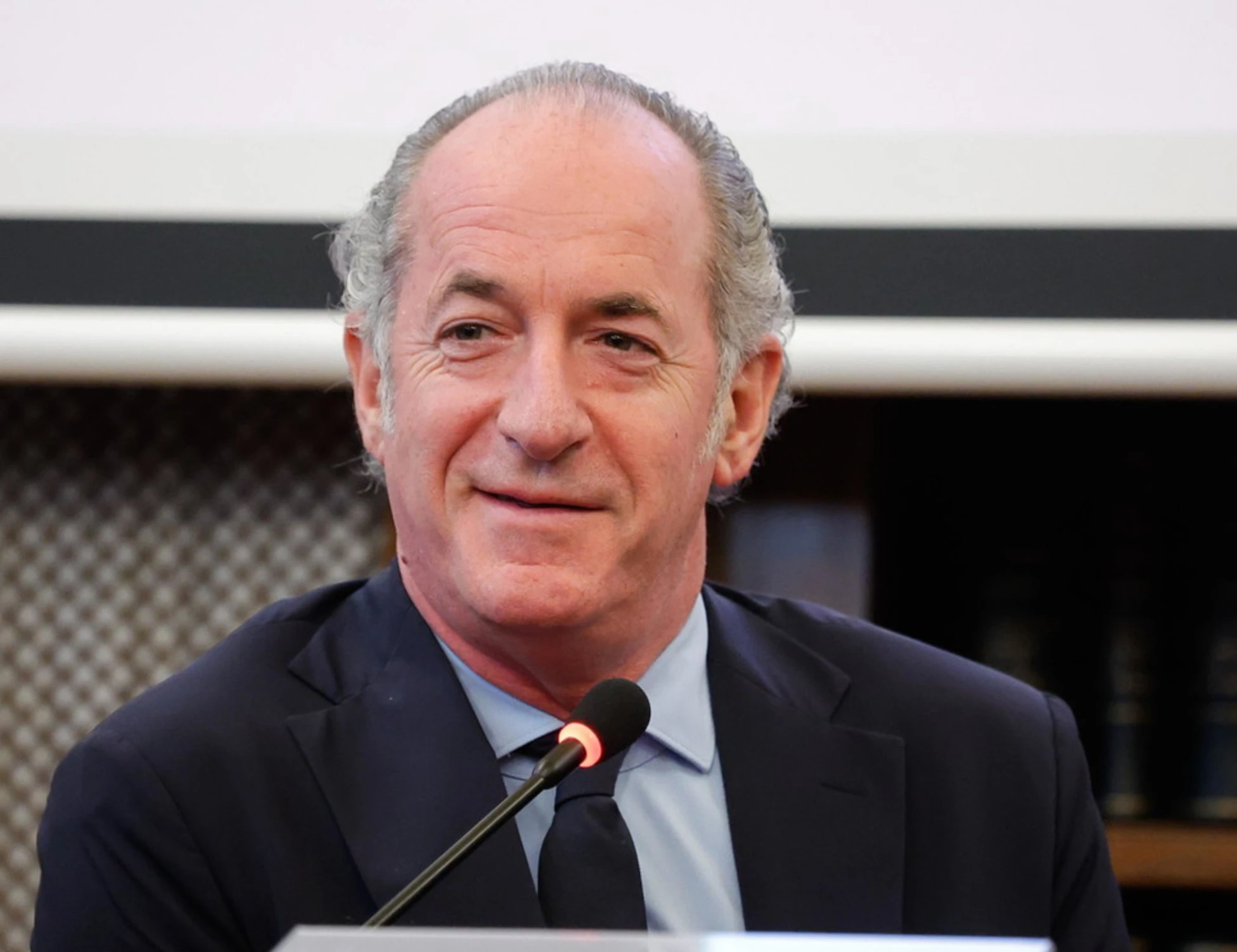 Generale Vannacci, l'affondo di Luca Zaia: "Non ci stracceremo le vesti"